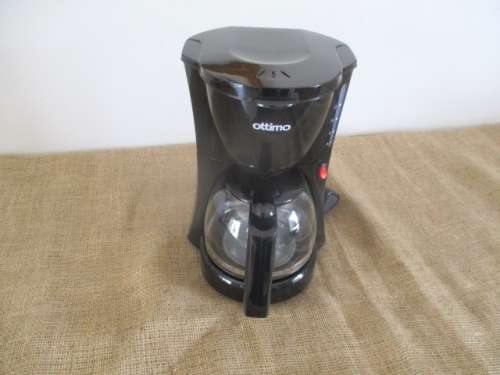 Almost Brand New Ottimo Model CH - C 116 12x Cup Coffee Maker Machine