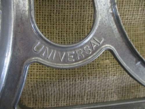 Vintage Universal Aluminum Juicer    L.F. & C.   New Britain.  CT.     Made In USA    PAT DEC  89942