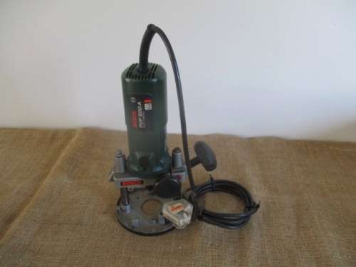 Nice Bosch POF 500 A Router    500 W      27000/min                 Made in Switzerland