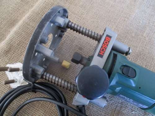 Nice Bosch POF 500 A Router    500 W      27000/min                 Made in Switzerland