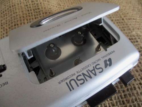 Have It On Record.....Sansui SD-001Z Micro Cassette Recorder In Original Carton Box & 2x Cassettes
