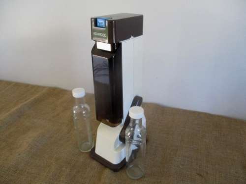 Vintage Kenwood Soda Maker With Empty CO2 Gas Bottle Plus 2x Kenwood Glass Bottles