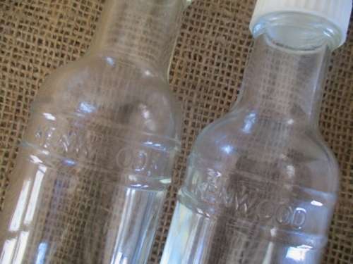 Vintage Kenwood Soda Maker With Empty CO2 Gas Bottle Plus 2x Kenwood Glass Bottles