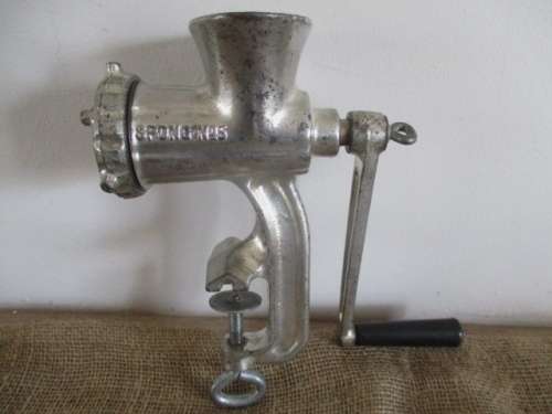 Vintage No 5 Spong Meat Mincer       Complete      Made In England