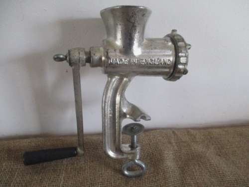 Vintage No 5 Spong Meat Mincer       Complete      Made In England