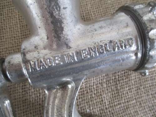 Vintage No 5 Spong Meat Mincer       Complete      Made In England