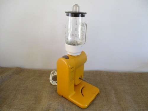 Vintage Bosch Type UM4 Food Processor With Attachments              Made in Germany
