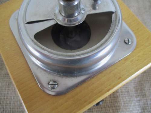 A Stunning Vintage Wooden And Metal Robert Zassenhaus Coffee Grinder    Made In Germany