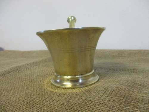 A Nice Solid Brass Vintage Mortar And Pestle
