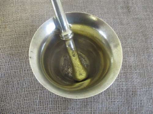 A Nice Solid Brass Vintage Mortar And Pestle