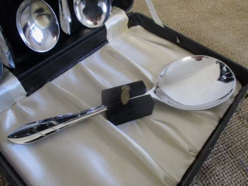 Vintage Chrome On Nickel Silver 84 Dessert Set In Original Box  Sheffield, England