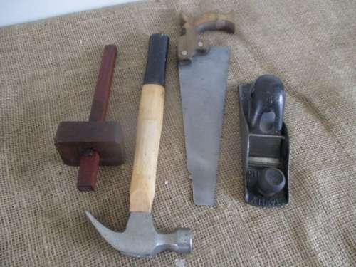 A Nice Collection Of Vintage Carpenter's Tools : Stanley 110 Block Plane-  Saw-  Claw Hammer- Scribe