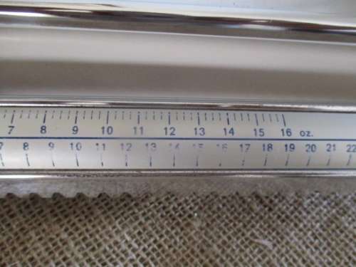 Nice Vintage Metal 26 Lbs EKS Kitchen Scale        Made In Sweden