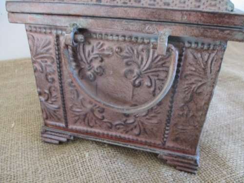 So Classy And Tasteful.....Lovely Vintage Ornate Metal Jewelry Box