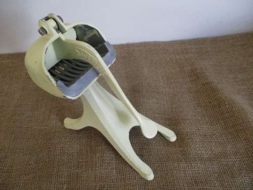 Very Cool & Nice Vintage Swingit Aluminum Juicer         Made By P.L.I            Pretoria