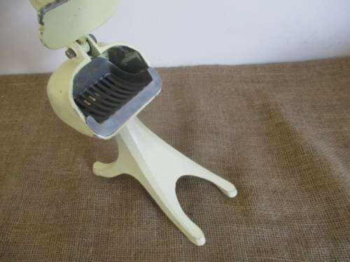 Very Cool & Nice Vintage Swingit Aluminum Juicer         Made By P.L.I            Pretoria