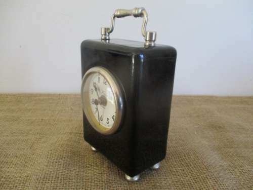 Amazing Looking Small Vintage Westlane Southwark Battery Mantel Clock     Bakelite Cover