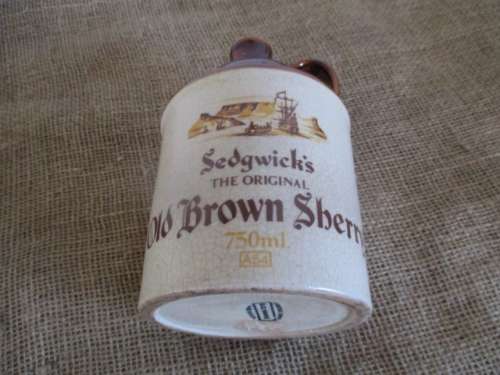 Beautiful Vintage 750ml Sedgwick's The Original Old Brown Cherry Decanter Vitreous China G.C. Ware