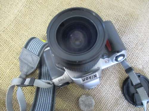 Beautiful Vintage Nikon F65 Camera With Nikon AF Nikkor 28-50mm Lens In Nikon Shoulder Bag   2001