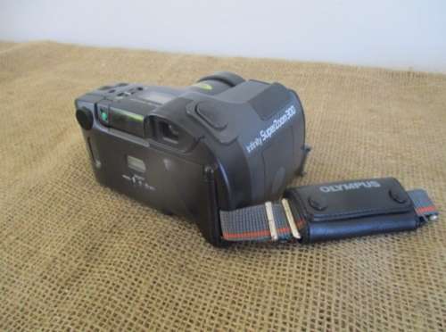Vintage Olympus Infinity Super Zoom 300 Camera With Olympus Zoom 38 - 105mm Lens In Original Pouch