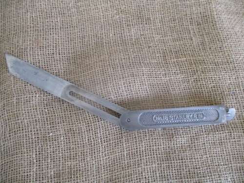 Beautiful Vintage Stanley No 18 Sliding Bevel T-Square       Made In USA