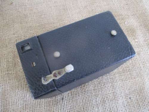 Antique Kodak No 2 Brownie Junior Box Camera By Kodak Limited     Made In Great Britain    1930's