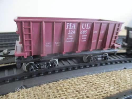 Supplement Your Small Train Collection With This Smart Partial Plastic Train Set With 12x Tracks