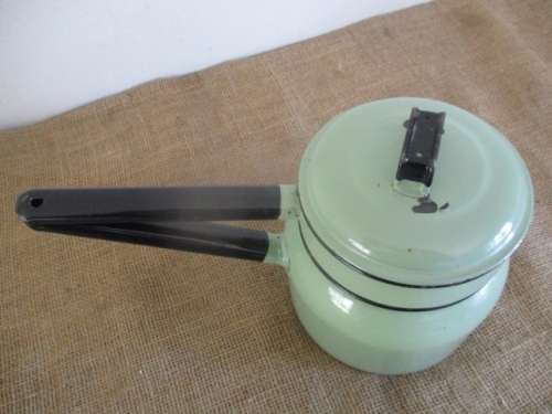 Lovely Vintage Old Fashioned Enamel Double Boiler In Rare Green Colour