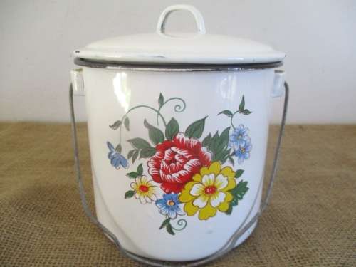 Beautiful Vintage Old Fashioned Enamel Lidded Canister With Lovely Floral Decorations