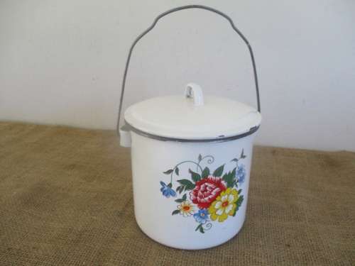 Beautiful Vintage Old Fashioned Enamel Lidded Canister With Lovely Floral Decorations