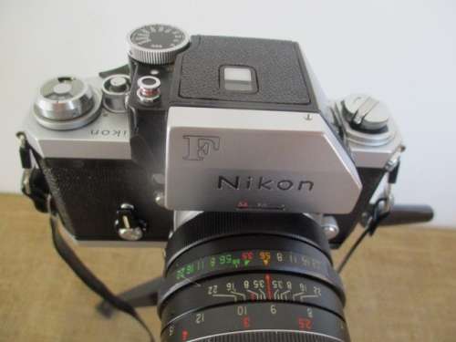 Bid for RetrOman only - Beautiful Vintage Nikon F Chrome SLR Film Camera With Vivitar Telephoto