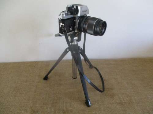 Bid for RetrOman only - Beautiful Vintage Nikon F Chrome SLR Film Camera With Vivitar Telephoto