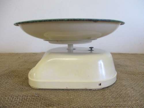 Beautiful Vintage Salter No 54 5lb Kitchen Scale            Made In England                1950's