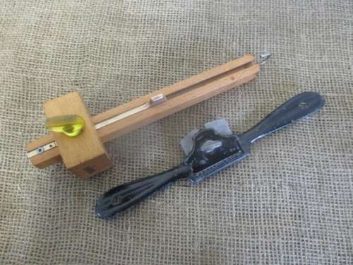 Beautiful Vintage Stanley #63 Spokeshave & Hilbro Carpenters Wood Marking Scribe.