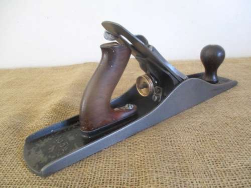 Magnificent Vintage Stanley Bailey No 5 1/2 Wooden Hand Plane     Made In USA
