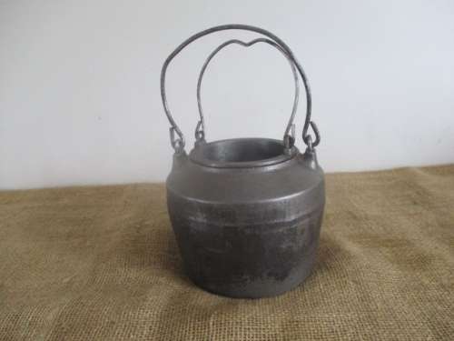 The Real Original Cast Iron Kenrick 1 Pint Glue Pot