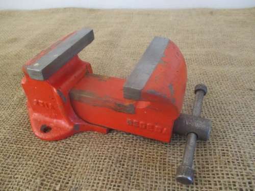 Beautiful Small Vintage Rededa 251A Engineers/Model Makers Bench Vise