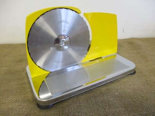Lovely Vintage Pineware Stainless Bread Slicer