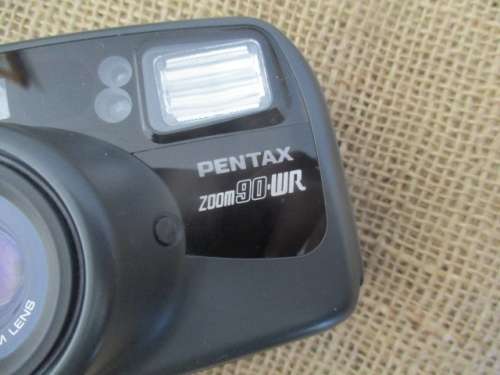 Vintage Pentax Zoom 90-WR Camera With Original Pouch          1991