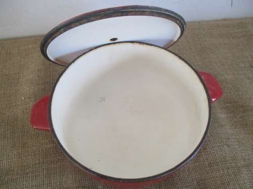 Lifetime Cast Iron Enamel Coated Flat Bottom Pot
