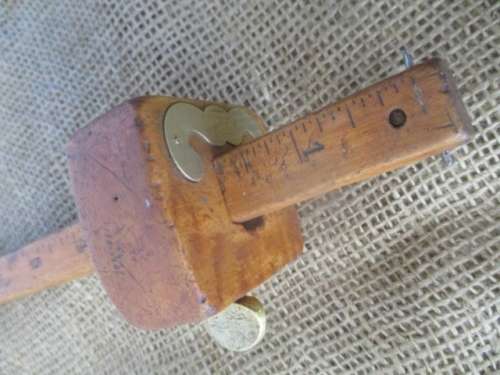 Real Nice Vintage 6" Carpenters Wood Working Scribe With Solid Brass Screw And Inserts
