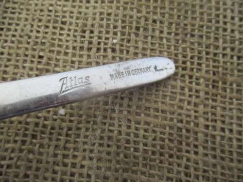 Vintage No 3 Atlas - Made In Germany & Beaver - Made In United States Of America Hair Clippers