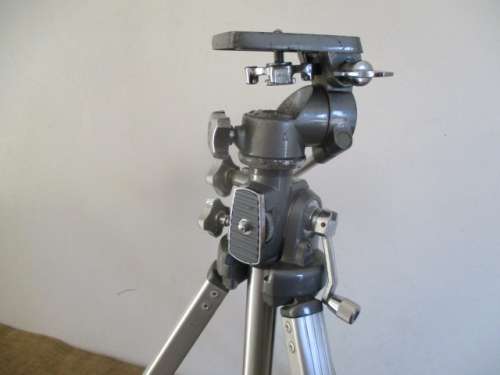 Nice Vintage Velbon VS-3 Ligth Weight Portable Aluminum Camera Tripod With Two Mounts  Japan
