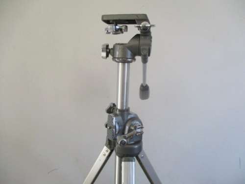 Nice Vintage Velbon VS-3 Ligth Weight Portable Aluminum Camera Tripod With Two Mounts  Japan