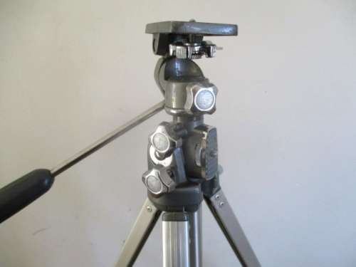Nice Vintage Velbon VS-3 Ligth Weight Portable Aluminum Camera Tripod With Two Mounts  Japan