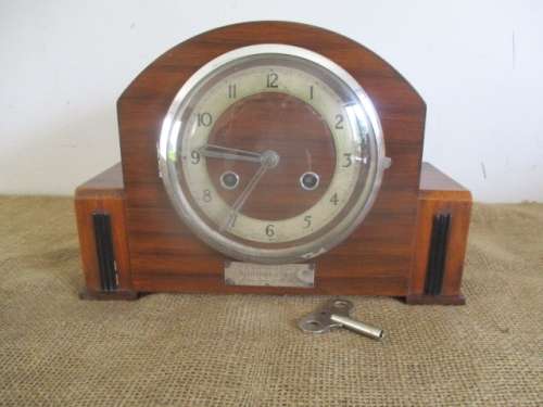 Beautiful Vintage The American Swiss Watch Co Cape Town British Made Mantel Clock With Key    1936