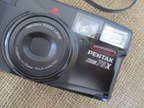 Vintage Pentax Zoom 70-X Camera With Film                  1986