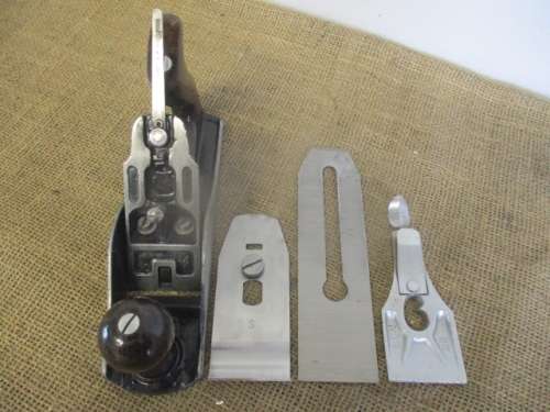 The Old Veteran... Beautiful Stanley Bailey No 4 Smoothing Plane.     Made in England