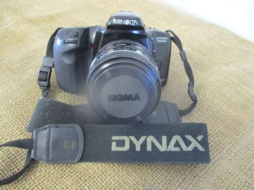 Bid for Quintun only - Very Nice Vintage Minolta Dynax 500si Camera    1994