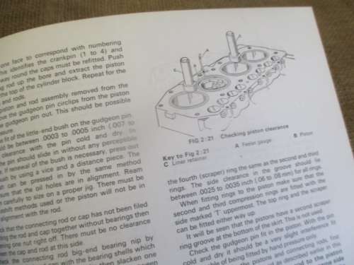 For All The Landy Lovers....Land-Rover Owners Workshop Manuel    Land-Rover Petrol & Diesel Engines